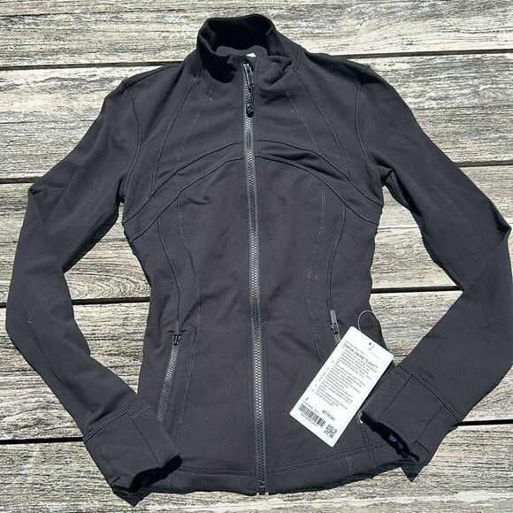 lululemon athletica Jackets & Blazers - Lululemon Define Jacket Luon Black size 2 NWT influencer